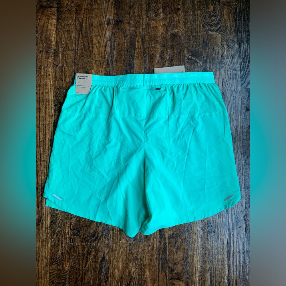 NWT Nike Mens Dri Fit Stride 7” lined Shorts XL - Picture 4 of 4